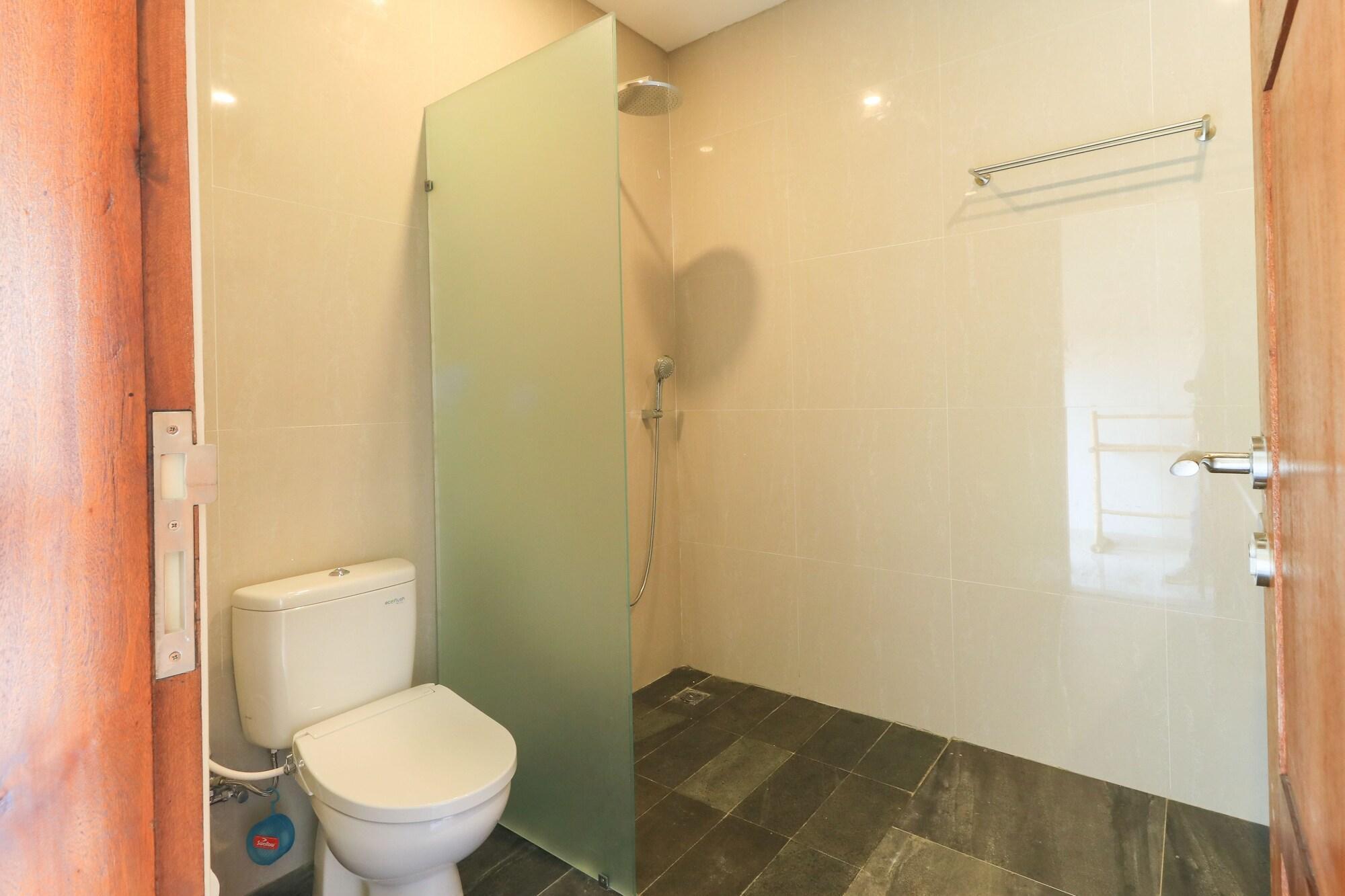 Ubud Kerta City Hotel מראה חיצוני תמונה