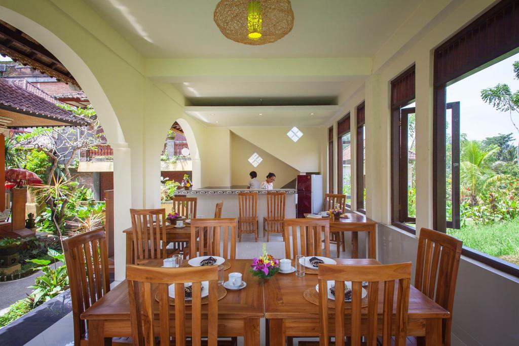 Ubud Kerta City Hotel מראה חיצוני תמונה