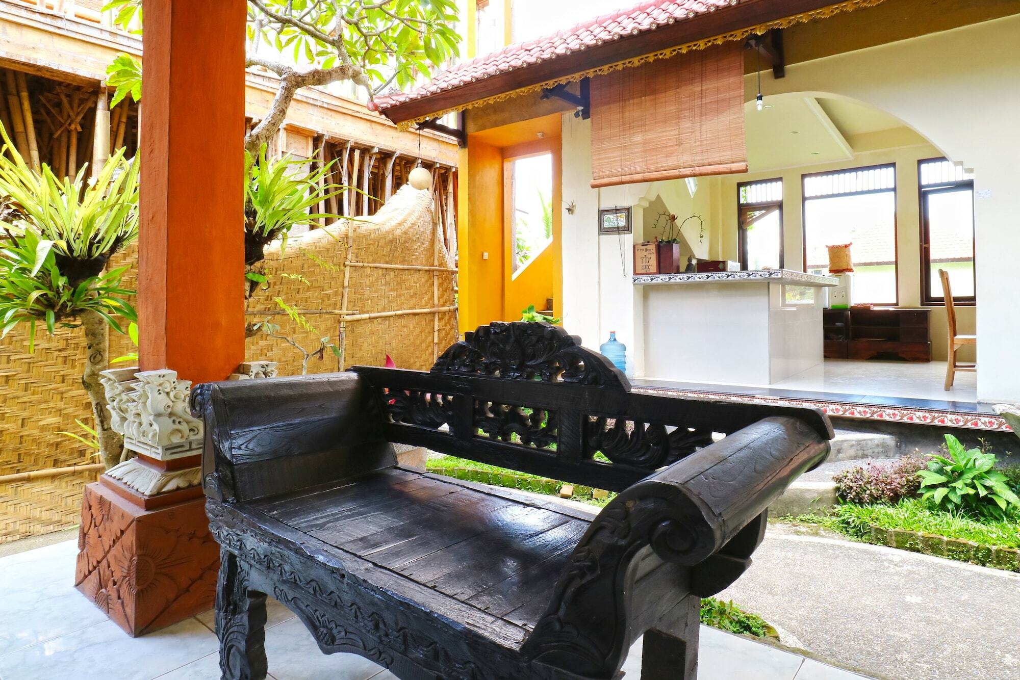 Ubud Kerta City Hotel מראה חיצוני תמונה